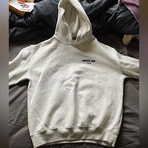 Grey whitefox Hoodie